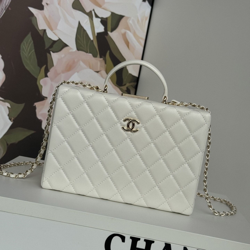Ch*el box bags
